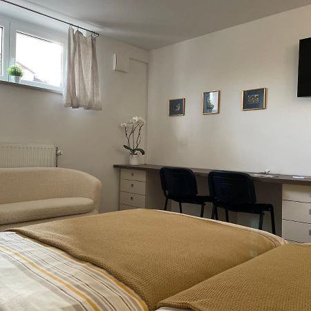 Apartma Firefly1 Любляна Екстериор снимка